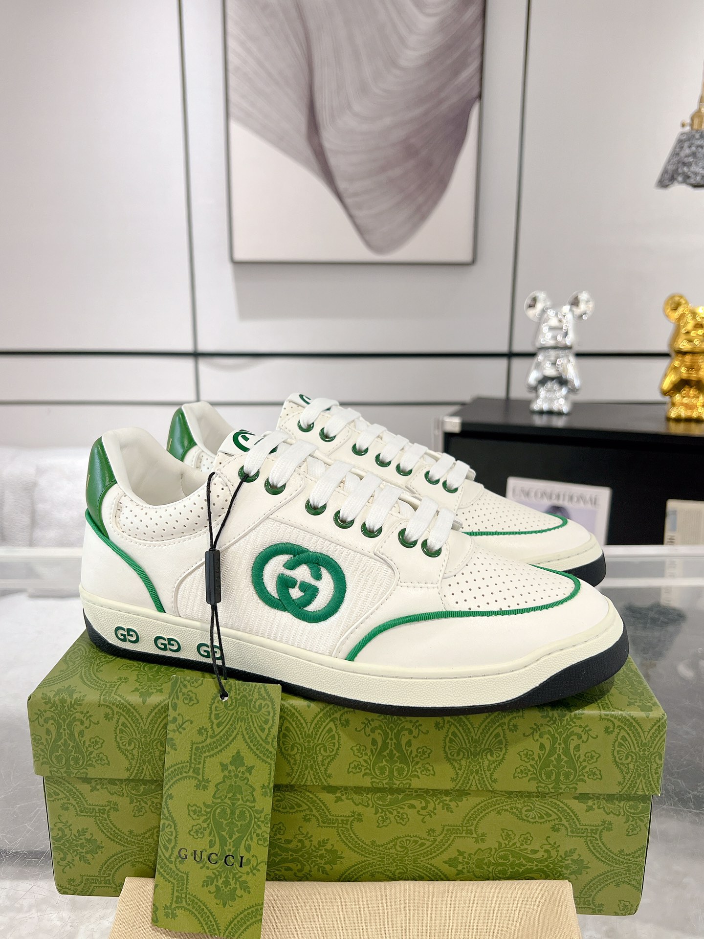 20251021/Gucci_251021-3